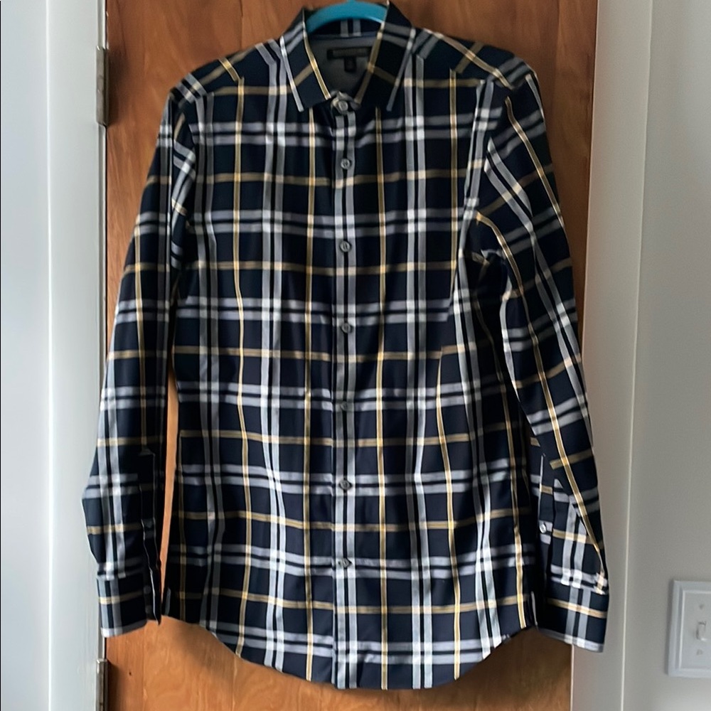 Banana Republic Black and Gold Casual Button Down Shirt
